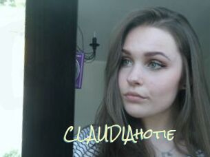 CLAUDIAhotie