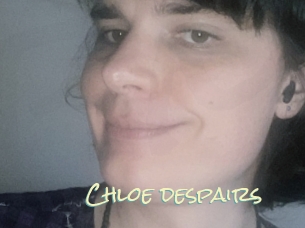 Chloe_despairs