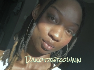 Dakotabrownn