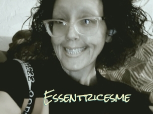 Essentricesme