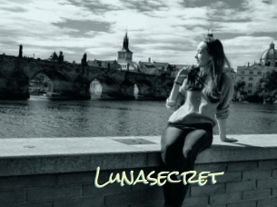 Lunasecret