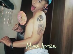 Miiss_April