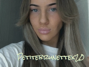 Petitebrunettex20