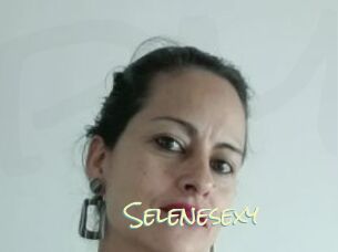 Selenesexy