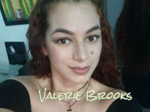 Valerie_Brooks