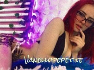 Vanellopepetite