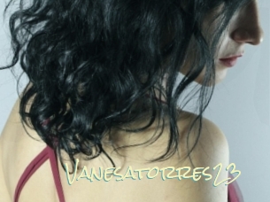 Vanesatorres23